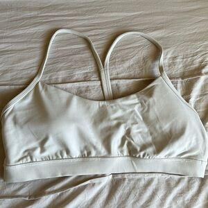 Lululemon Flow Y Bra Nulu *Light Support, A-C cups